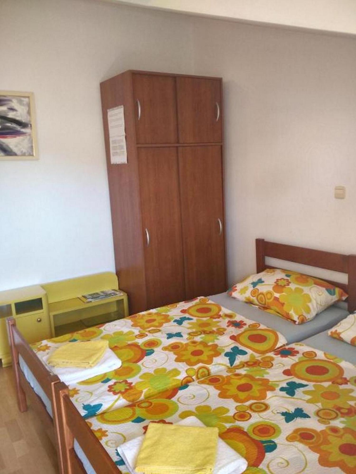 Apartments Vala Vinišće Quarto foto